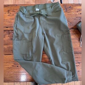 Women’s Mandala jogger 4 pocket scrub bottoms olive